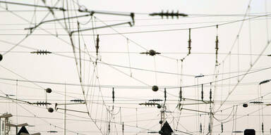 Bub in Stromkreis geraten