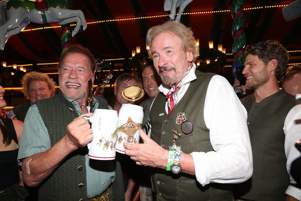 Von Arnie bis Ötzi - eine Wiesn voller Stars