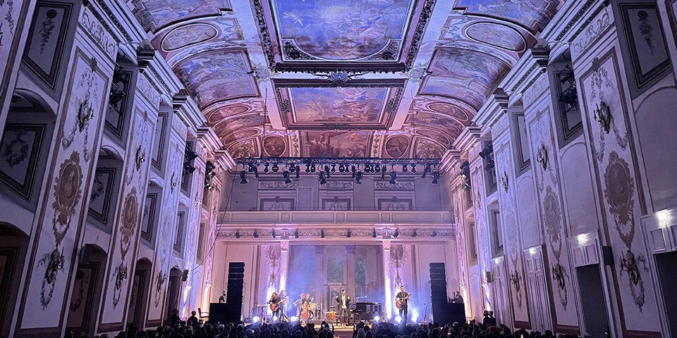 OneRepublic rockten mit den Hits von Adele und Beyoncé im Schloss