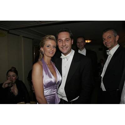 HC Strache und seine schöne Andrea