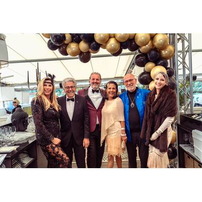 Zahnarzt Andreas Inthal mit seiner Christin