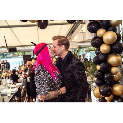 Zahnarzt Andreas Inthal mit seiner Christin