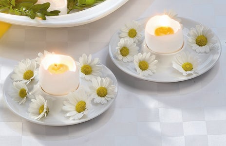 Oster-Bastel-Tipp: Festliche Eierkerzen basteln