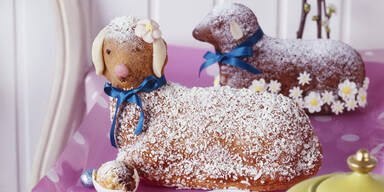 Osterlamm aus Marzipanteig