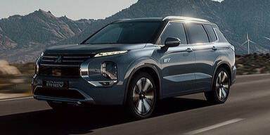 Mitsubishi Outlander PHEV: Spart mit Benzin und auch mit Akku-Strom