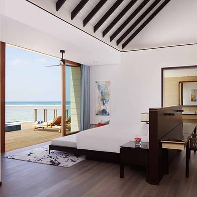 Presidential Water Villa Bad