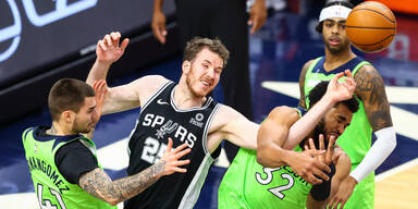 Corona: Termin-Chaos bei P&ouml;ltl und Spurs