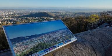 Erkl&auml;rtafel am P&ouml;stlingberg