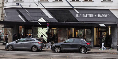 Gro&szlig;er Ansturm auf den neuen RAF-Camora-Shop