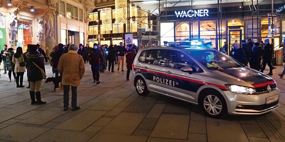 Skandal um Punsch-Stände trotz Lockdown