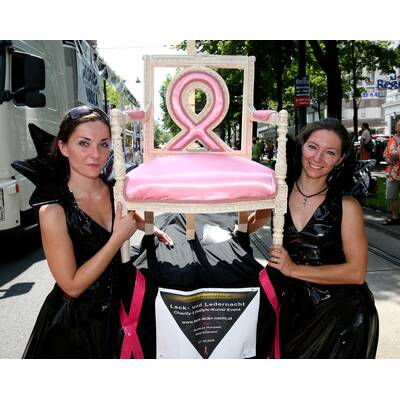 Tausende feiern Homosexuellen- und Transgender-Demo.