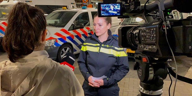 Polizei Drendte Evelien Aangebrug