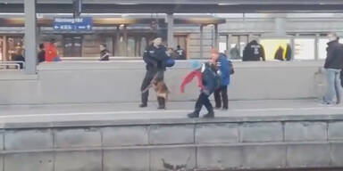 POlizeihund Frau Gleis