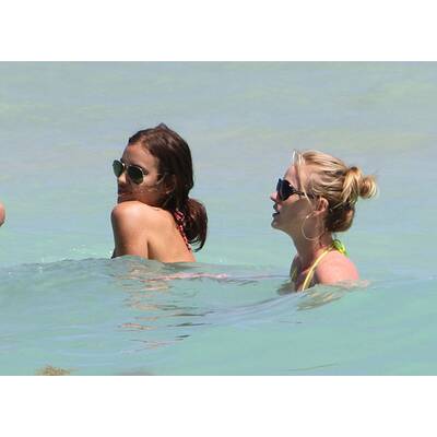 Sexy Badenixe: Dessousmodel Irina Shayk