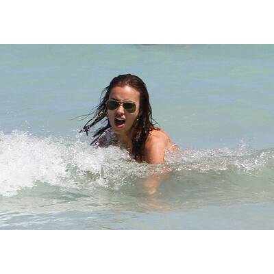 Sexy Badenixe: Dessousmodel Irina Shayk