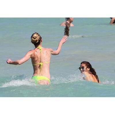 Sexy Badenixe: Dessousmodel Irina Shayk