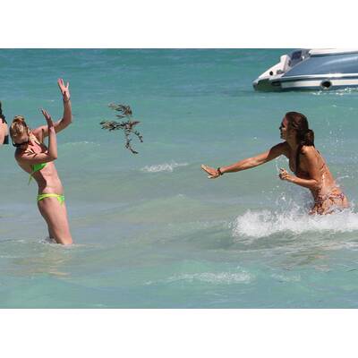 Sexy Badenixe: Dessousmodel Irina Shayk