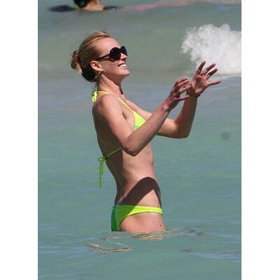 Sexy Badenixe: Dessousmodel Irina Shayk