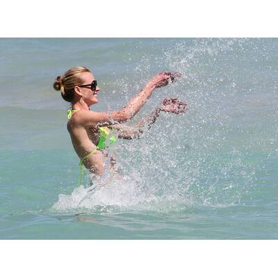 Sexy Badenixe: Dessousmodel Irina Shayk