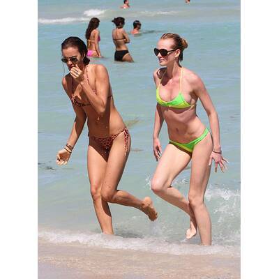 Sexy Badenixe: Dessousmodel Irina Shayk