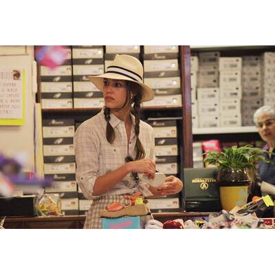 Jessica Alba twittert aus dem Italien-Urlaub