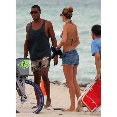 Doutzen Kroes: Sexy Strand-Nixe