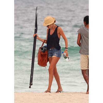 Doutzen Kroes: Sexy Strand-Nixe