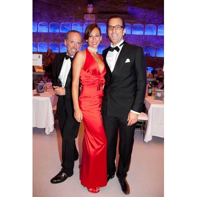 Fürstin Manni zu Sayn-Wittgenstein-Sayn mit Sohn Prinz Peter zu Sayn-Wittgenstein-Sayn