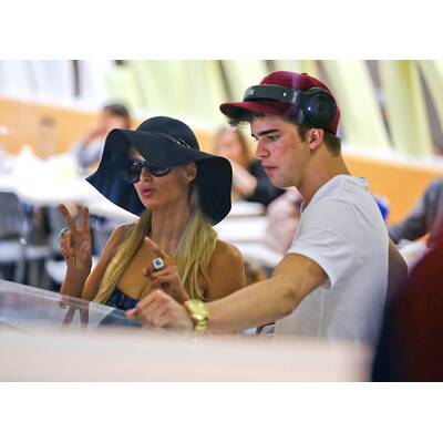 Paris Hilton: Urlaub mit dem Lover