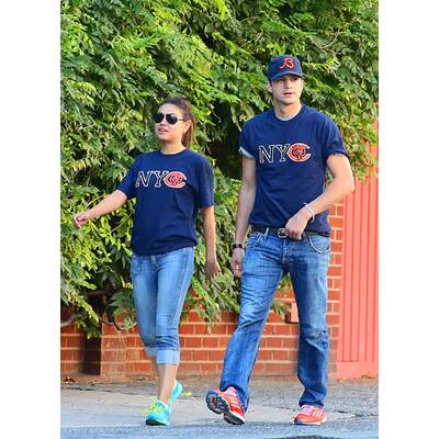 Ashton Kutcher & Mila Kunis zeigen ihre Liebe