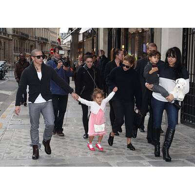 Jennifer Lopez in Paris