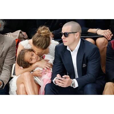 Jennifer Lopez in Paris