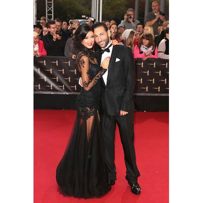 Rebecca Mir & Massimo Sinato zeigen ihrer Liebe