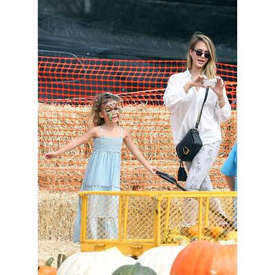 Klum, Alba, Berry & Co.:Stars beim Kürbisfest