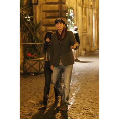 Ashton Kutcher & Mila Kunis turteln in Italiens Hauptstadt