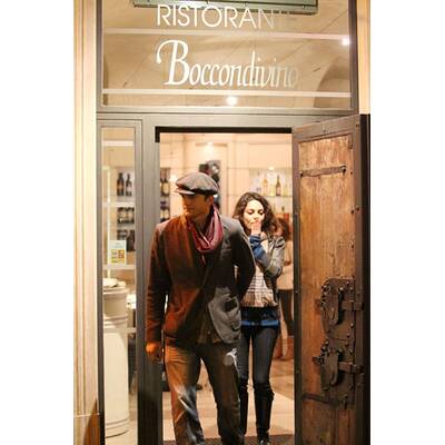 Ashton Kutcher & Mila Kunis turteln in Italiens Hauptstadt