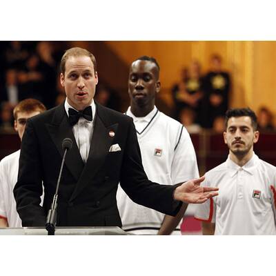 Prinz William: Solo bei Gala in London