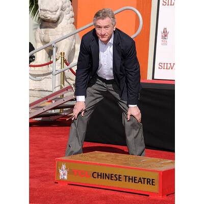 Robert de Niro hinterließ Abdrücke vor Grauman's Chinese Theatre 
