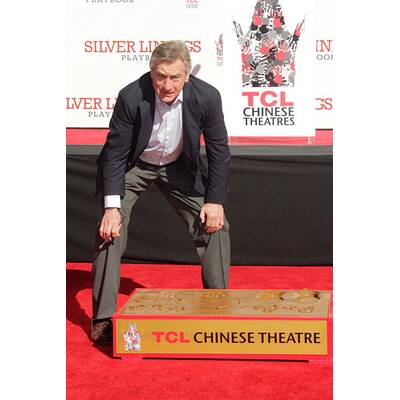 Robert de Niro hinterließ Abdrücke vor Grauman's Chinese Theatre 