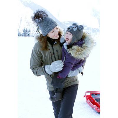 Prinzessin Mary beim Rodeln