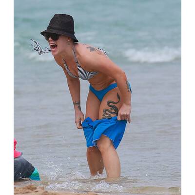 Pink zeigt Muskeln - ist das noch sexy