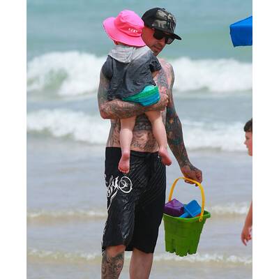 Pink zeigt Muskeln - ist das noch sexy