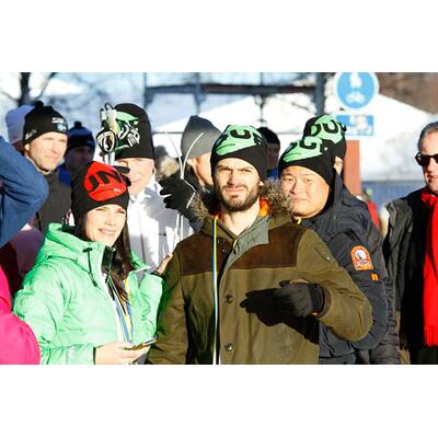 Prinz Carl Philip & Sofia turteln beim Wasalauf