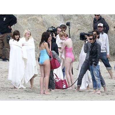 GNTM: Heidis Beautys bei sexy Strand-Shooting 