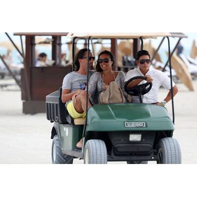 Tamara Ecclestone: Sexy Bikini-Urlaub mit Verlobtem