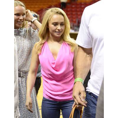Wladimir Klitschko & Hayden Panettiere: Verliebt beim Basketball