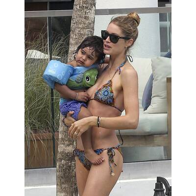 Bikini-Mama: Doutzen Kroes zeigt ihr Sixpack