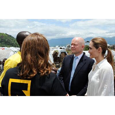 Jolie kämpft gegen Vergewaltigungen in Kriegsgebieten