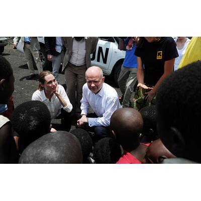 Jolie kämpft gegen Vergewaltigungen in Kriegsgebieten