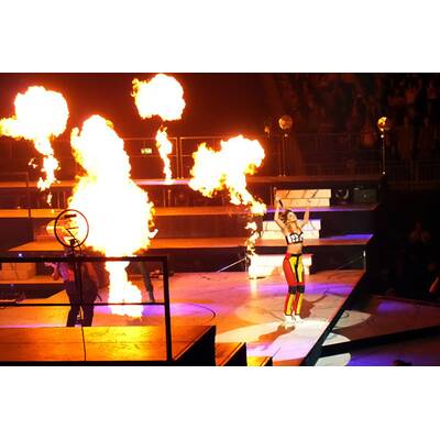 Rihanna  'Diamonds World Tour 2013'